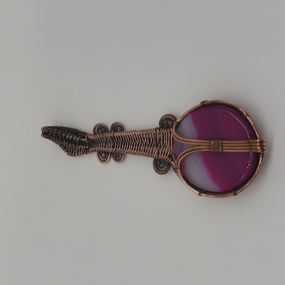 617- Pink Agate Natural Stone Pendant Guitar Wire Wrapped Handmade NWT - Picture 4 of 6